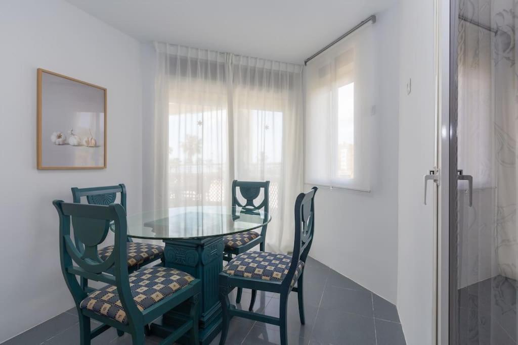 Eden Costa Lago Primera Linea De Mar Torremolinos Zewnętrze zdjęcie
