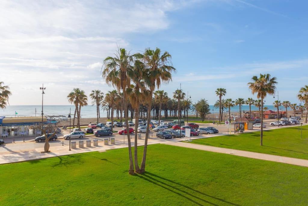 Eden Costa Lago Primera Linea De Mar Torremolinos Zewnętrze zdjęcie