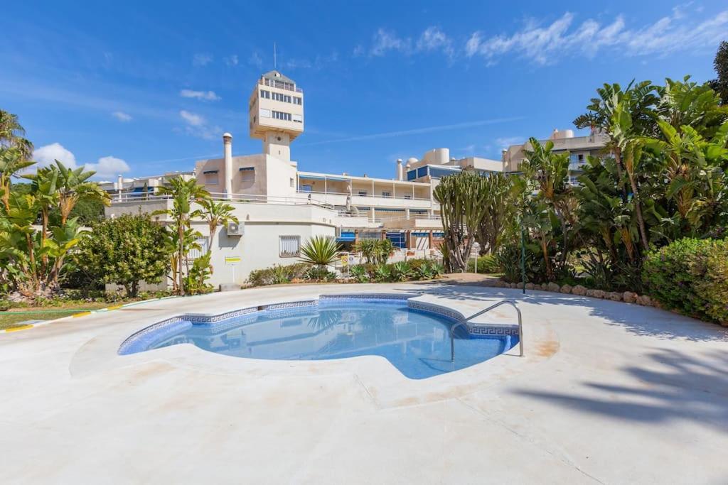 Eden Costa Lago Primera Linea De Mar Torremolinos Zewnętrze zdjęcie