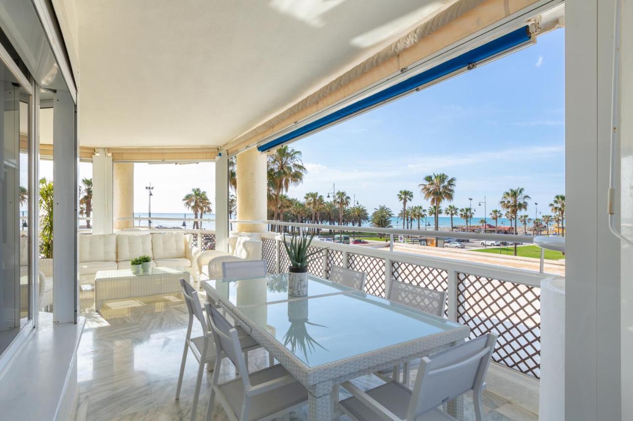 Eden Costa Lago Primera Linea De Mar Torremolinos Zewnętrze zdjęcie
